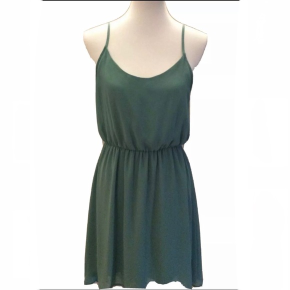🎉HP🎉EUC Lush Sleeveless Hi-Low Open Back Dress in Beauty Green Women's Large👗 - Picture 2 of 8